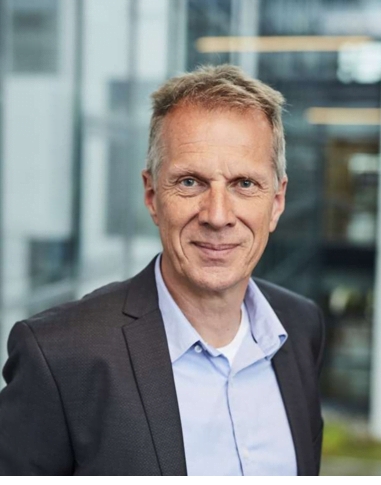 - Mosgaard Consulting - capture 105 - Praktik & Teori